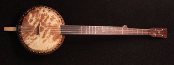 Romero Gourd Banjo.jpg