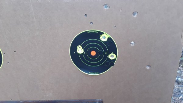54 caplock target.jpg 54 caplock target.jpg
