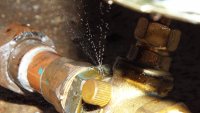 Leaky water valve 014.JPG